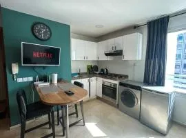 Central and Practical Studio - Boulevard d'Anfa