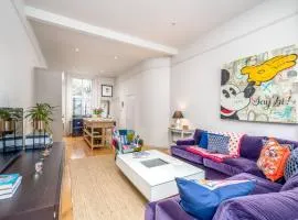 Niru Experience Stunning Duplex Apt