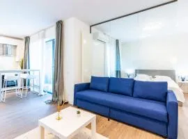 CozyStudio Cloud9 Promenada Subway