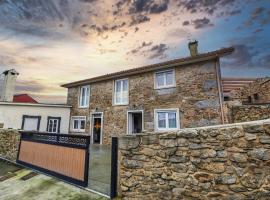 Apartamentos Curr&aacute;s en Touri&ntilde;&aacute;n