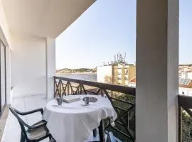 Infante 1 - A poucos metros da Baia