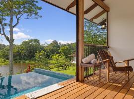 El Lugar, hotel com piscina em Tigre