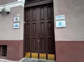 Top Luxury Inn