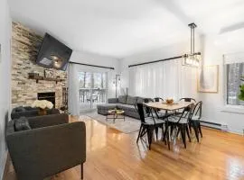 Chez Dodo Chalet Tremblant 3bdrs condo with fireplace