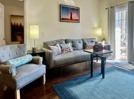 Creekwood --- 200 Pebble Dr, Unit #213