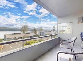 Bayfront Retreat A, hotel v destinaci Port Ludlow