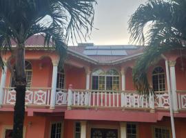 Airport Heights Apartment, Hotel in Stubbs