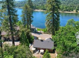 Lake View Cabin Private Dock Free Night Special, hotel i Bass Lake