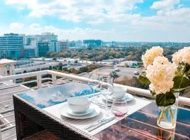 Luxury Midtown Miami Apartment