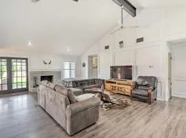 Pet-Friendly Lockhart Home with Private Yard