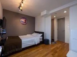 YIYou Japan秋葉原302