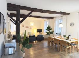 Luxury Old Town Suite - XXL Terrasse & XXL Penthouse, hotell i Heidelberg