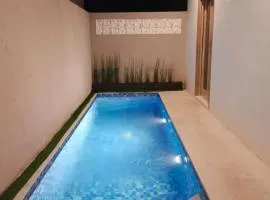 Casa white Diamond