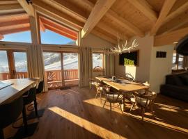 Penthouse Direkt an der Skipiste, Hotel in Bramberg am Wildkogel
