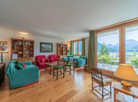 Chesa Crush 2 - Samedan, hotel i Samedan