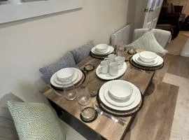 Cosy 2 Bed House near Birmingham Airport & NEC