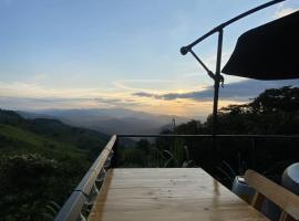 Hospedaje mi dulce cabaña, hotel i La Peña