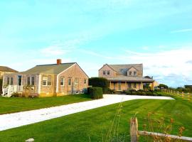 Luxury Dreamy Madaket Destination - Beachside, Ocean Views & Lifelong Memories, hotel v destinaci Nantucket