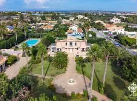 Villa Festosa - Luxury retreat by the beach