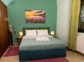 Central & Riverfront Room 2