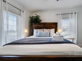 The Miracle Room at Dream BNB Estate Inn