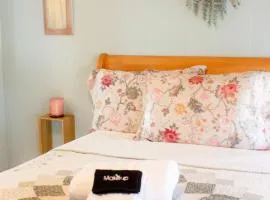 Cozy Second floor Stylish & Comfortable Stay