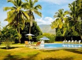 Villa Privada con entrada y salida 100 por ciento flexible