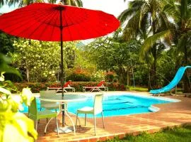 Elegante villa con entrada y salida 100 por ciento flexible