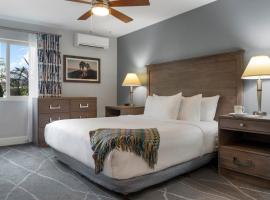 Club Wyndham Dolphin's Cove، فندق في أنهايم