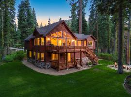 Eagle Rock By Tahoe Getaways - 4BR West Shore w Hot Tub & Close to Hiking!, ξενοδοχείο σε Homewood
