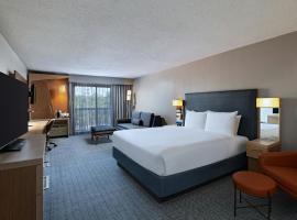 Courtyard by Marriott Austin The Domain Area, hotel din Austin