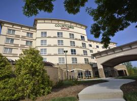Courtyard by Marriott Asheville Airport, hotel poblíž Letiště Asheville Regional - AVL, 