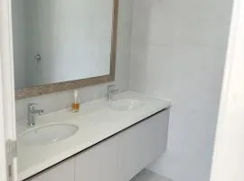 Departamento en edificio Bari de Karibao