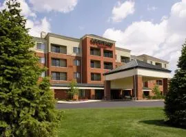 阿克倫斯托萬怡酒店