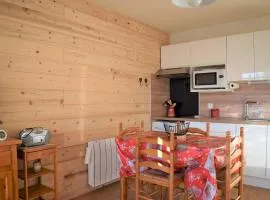 Confortable 2 Pièces à Bolquère, Proche Commerce et Ski - FR-1-592-81