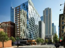 Aloft Chicago Downtown River North