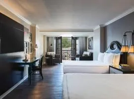 The Lindy Renaissance Charleston Hotel