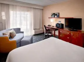 Courtyard By Marriott Hartford Windsor Airport