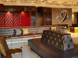 5 hotel in Cleveland