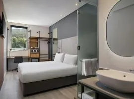 Protea Hotel Fire & Ice by Marriott Cape Town
