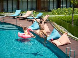 Aloft Bali Kuta at Beachwalk, hotel di Kuta