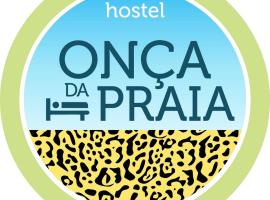 Onça da Praia Hostel, хостел в городе Витория