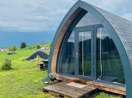 Chalet cosy en Aubrac, lomam&ouml;kki kohteessa Nasbinals