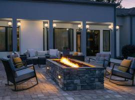 Courtyard by Marriott Greensboro、グリーンズボロのホテル