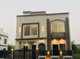 Moon Dust Cottage, hotel v destinaci Rávalpindí