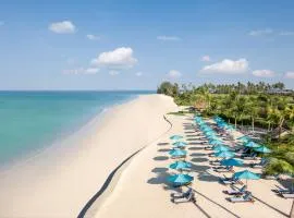 Le Meridien Khao Lak Resort & Spa