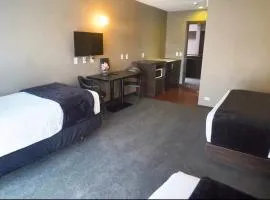 136 On Bealey Motel