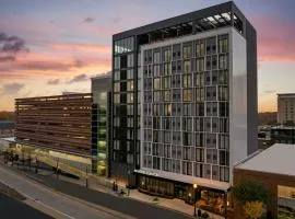 AC Hotel by Marriott St. Louis Clayton