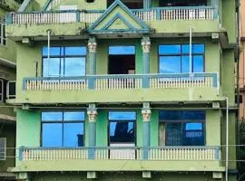 Hotel Royal King`s-Dolakha Charikot