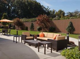 Courtyard by Marriott Harrisburg Hershey, hotel poblíž Mezinárodní letiště Harrisburg      - MDT, Harrisburg